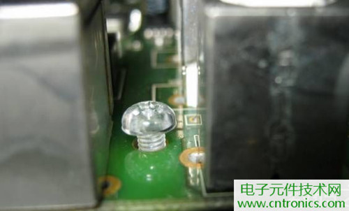 觸摸屏售價過萬？一臺工控設(shè)備觸摸屏拆解
