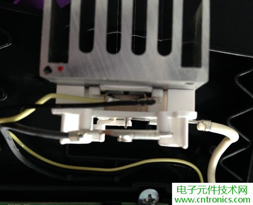 PM2.5殺手！松下納米水離子空氣凈化器拆解