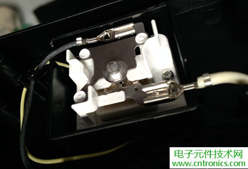 PM2.5殺手！松下納米水離子空氣凈化器拆解