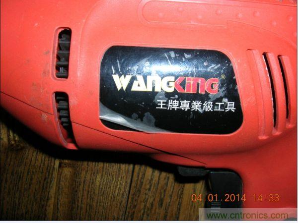 巧奪天工！大神利用山寨功放為高性價比逆變器“穿新衣”