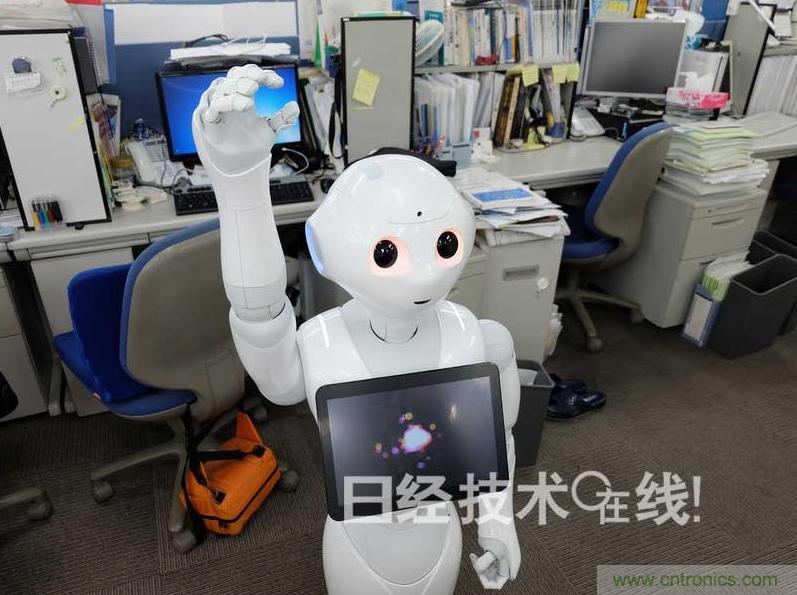 拆解筆記本不過癮，那就來拆拆日本情感機器人吧！