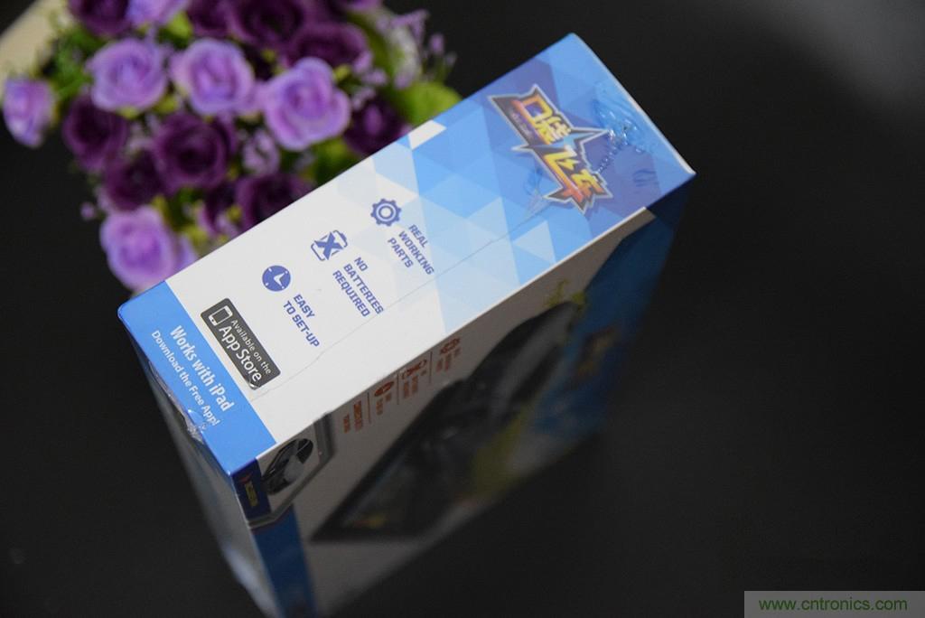 虛擬與現(xiàn)實相結合的飛車游戲，讓你體驗速度與激情的碰撞！