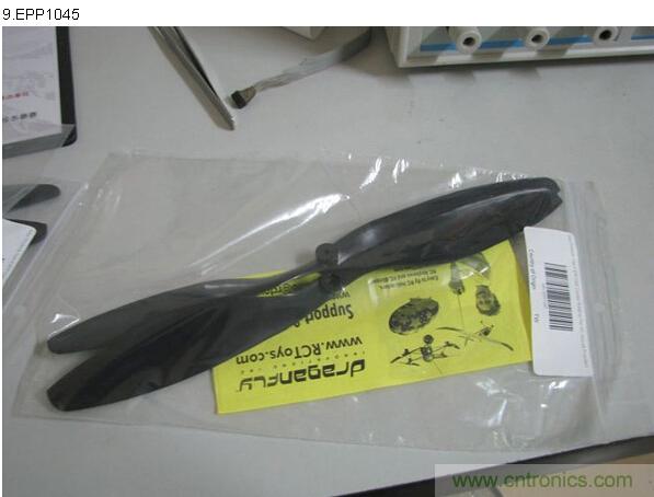 無人機 DIY 制作全過程，酷得不要不要的！
