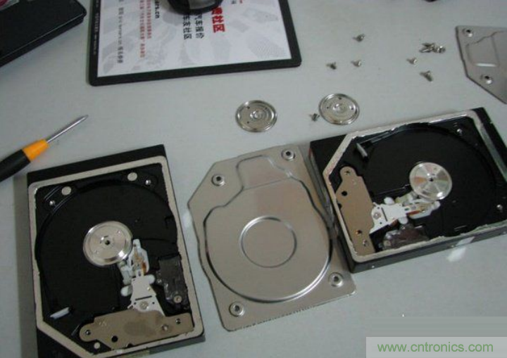 無人機 DIY 制作全過程，酷得不要不要的！
