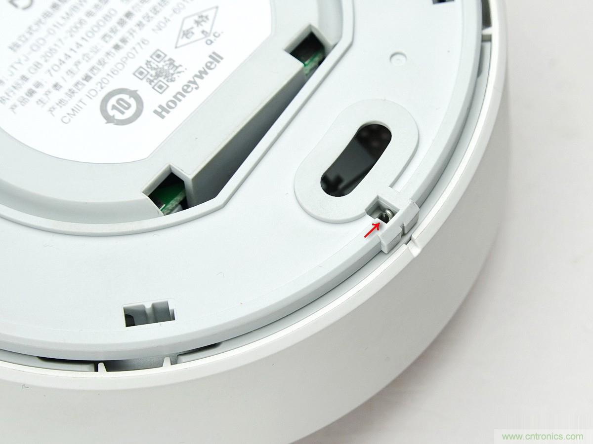 小米煙霧報警器拆解：一顆電池可用五年是如何做到的？